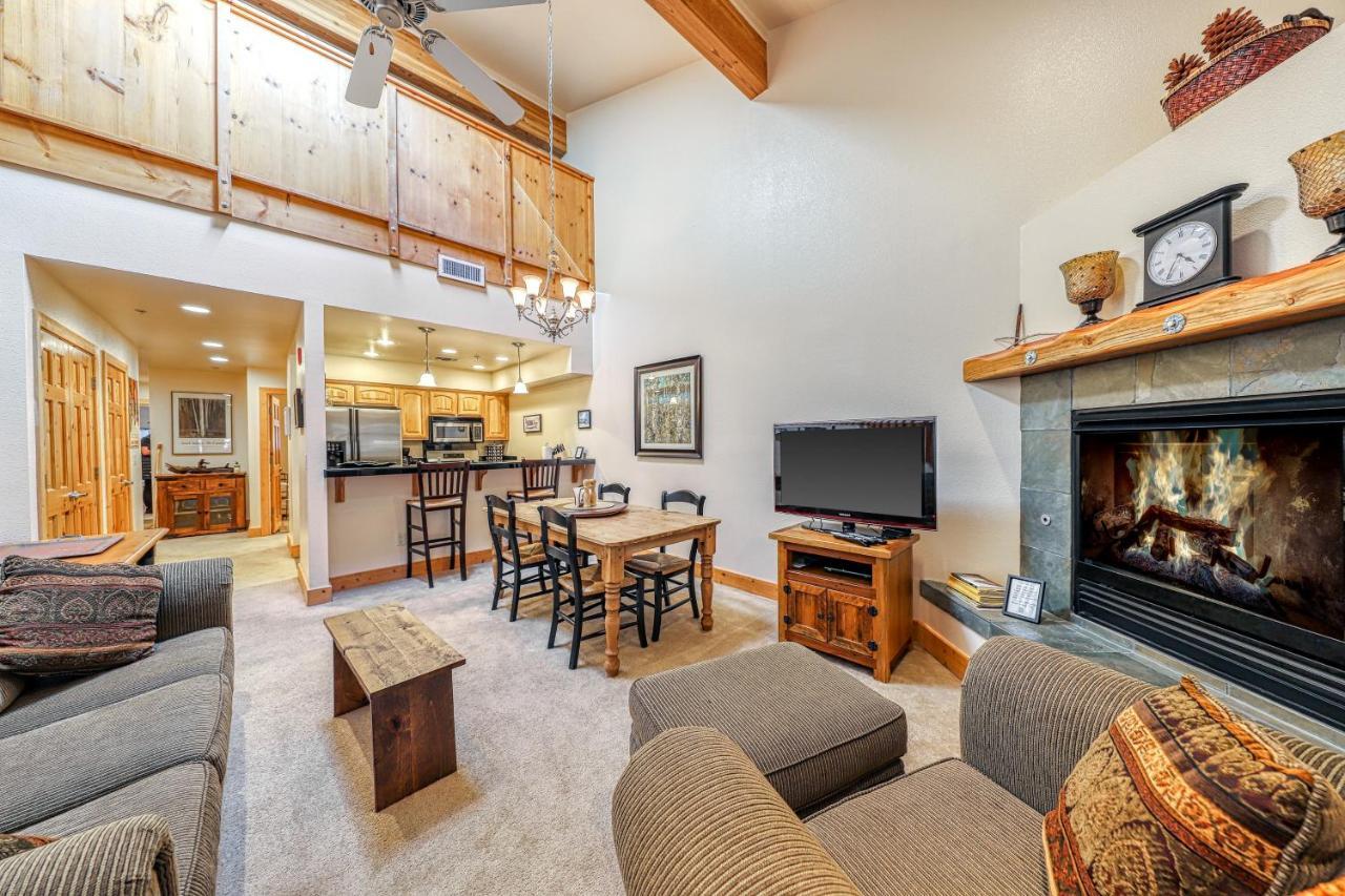 Tavern Olympic Valley  Room photo