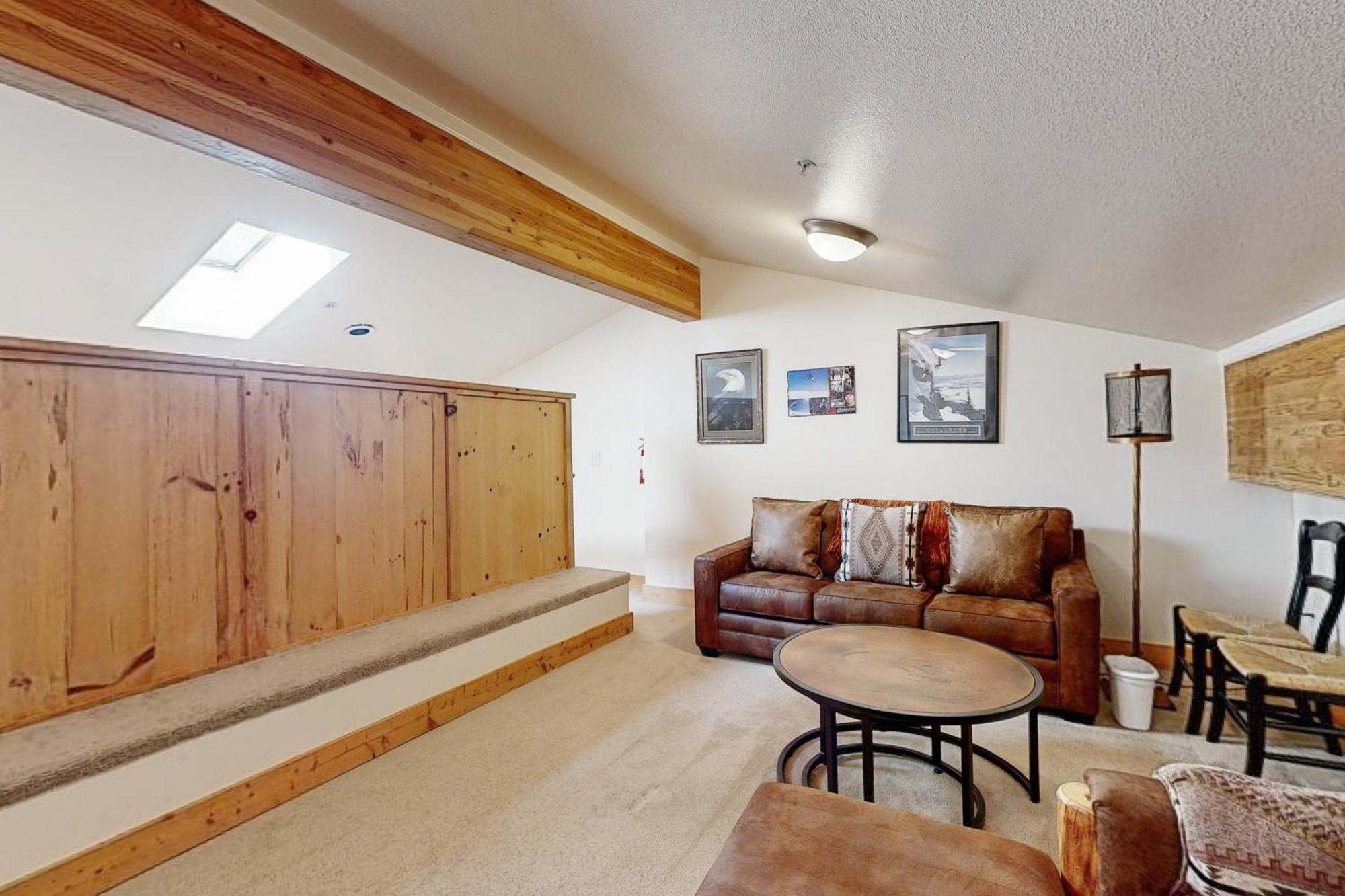 Tavern Olympic Valley  Room photo